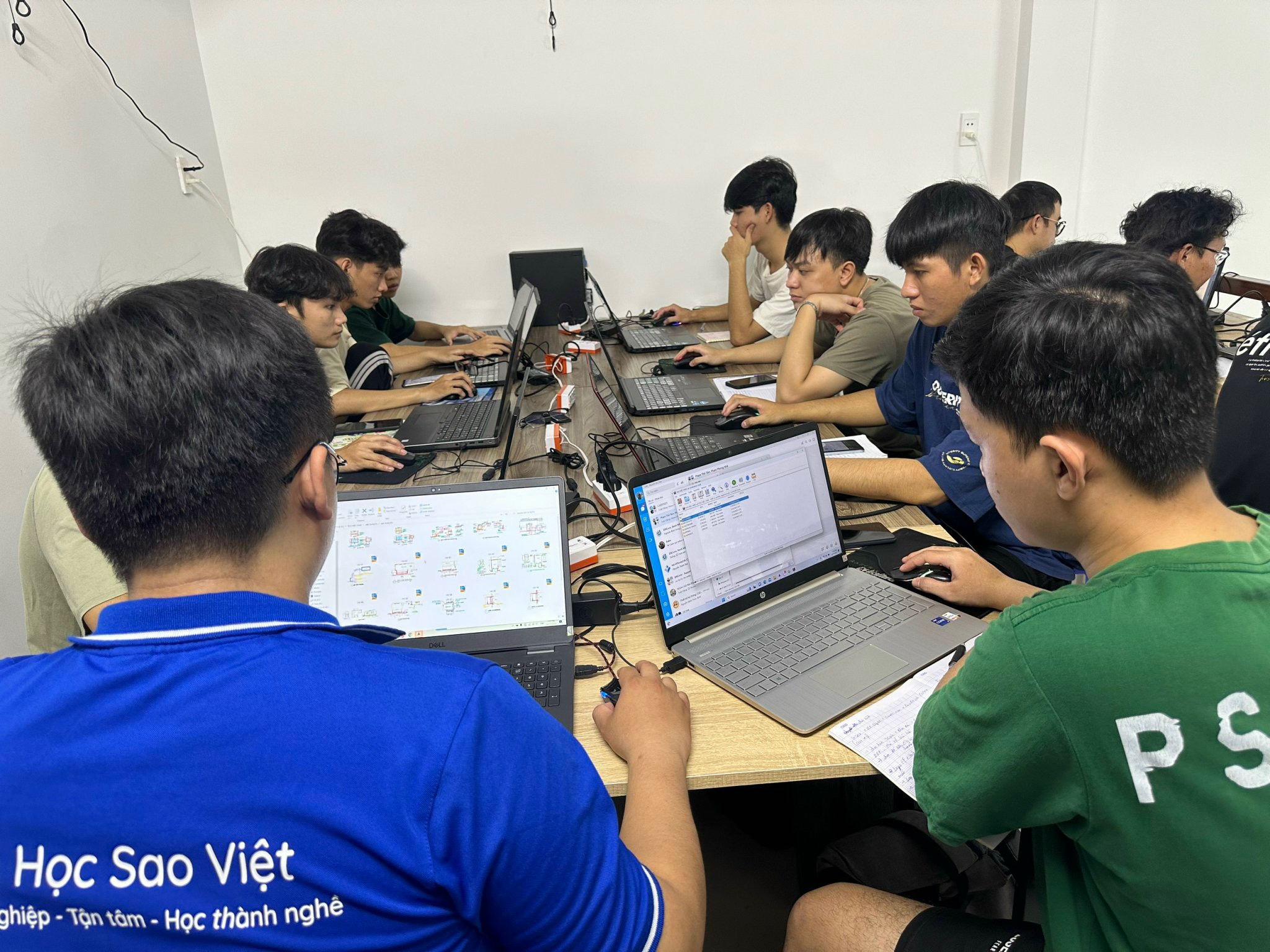 Lớp học AI tại Đà Nẵng